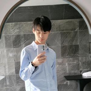 王佳乐头像