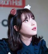 是iu呀的个人资料头像