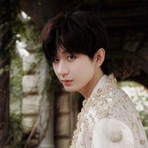 淇迹媛媛头像