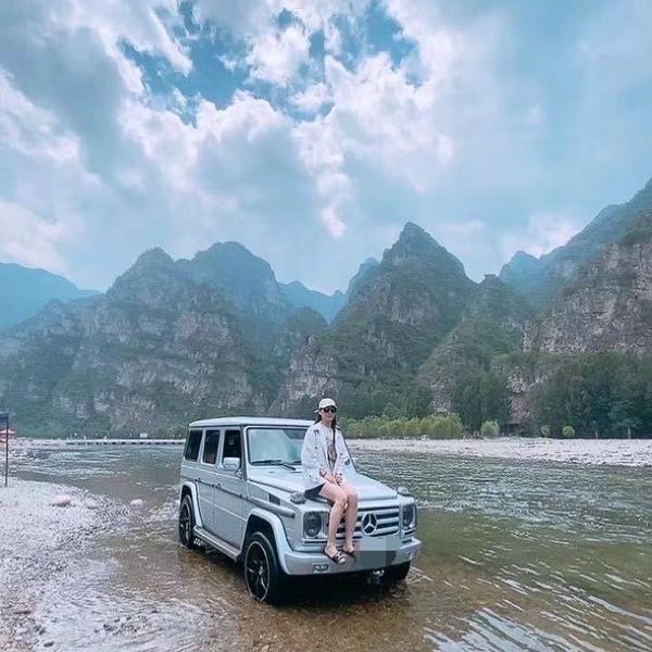 沧州越野车小姐姐头像