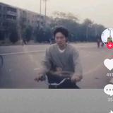 六公里踢桃头像
