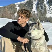 JHD781的个人资料头像