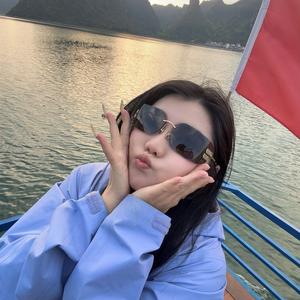 小霞妹妹头像