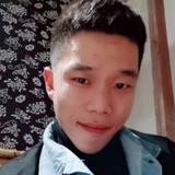 开H6的小哥哥头像