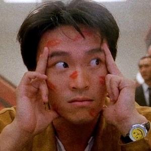 哲伟观天下头像