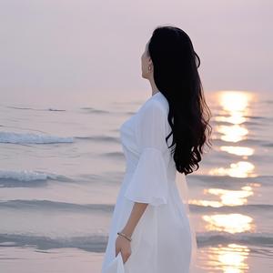 晓晓开森头像