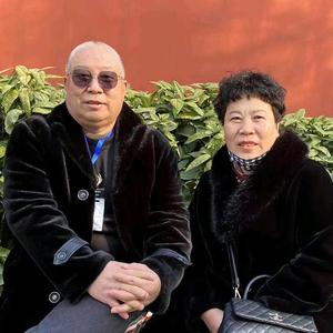听说关注我的人会幸福满满头像