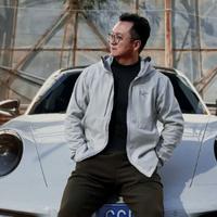 无敌霸总冯先生头像