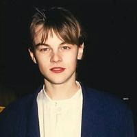 用户800856360353头像