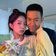 暖久见人心的个人资料头像