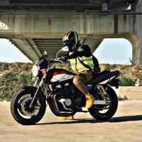 機車猫🐱工作室头像