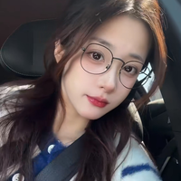 小姐姐看车头像