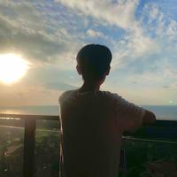 何以再相逢头像