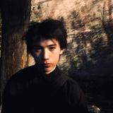 迎风傻笑796头像