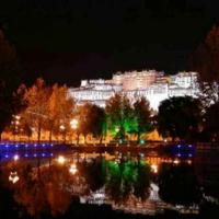 80后探索者头像