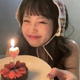 拔橘子的小富婆头像