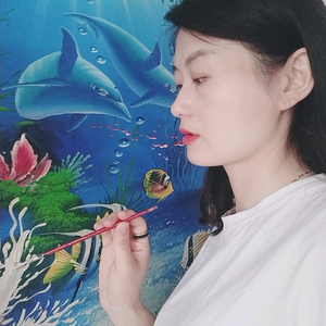 浮雕彩绘芳芳头像