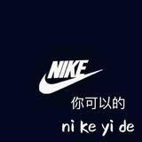 我后面有三只猪头像