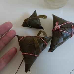 小小小奶昔呀头像