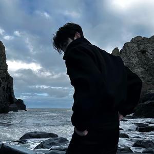 小鹿乱撞、头像