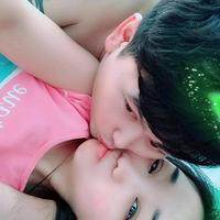 一只可爱的小白免头像