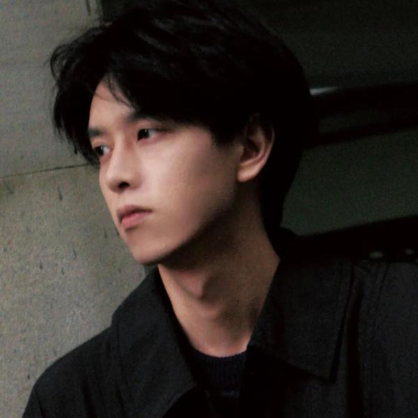 52120018头像
