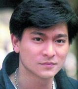 路不离开的个人资料头像