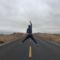 葛家的小子er头像