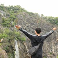 乖巧湖泊iA9头像