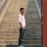 闲菜的个人资料头像