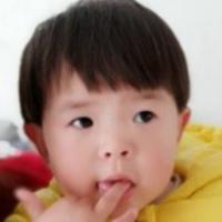 晗晗爸爸真帅8头像