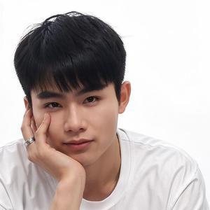 用户155622392083头像