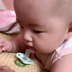 小沐言打嘟嘟和妞妞头像