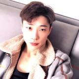 黑柏记录头像