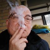 烟民老戚头像