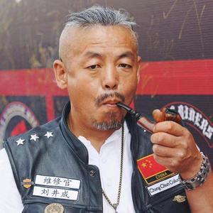 雷动长春重机工作室头像