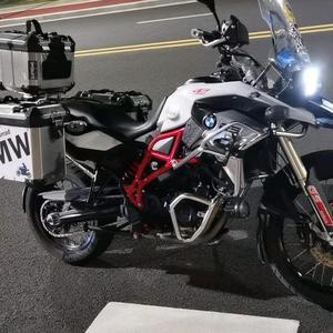 云阵飞行 22D22头像