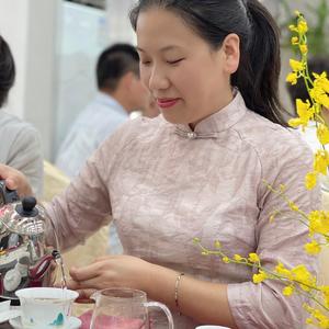 梅姐惜茶爱人头像