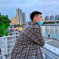 扣子头像