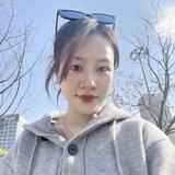 芊芊吖儿头像