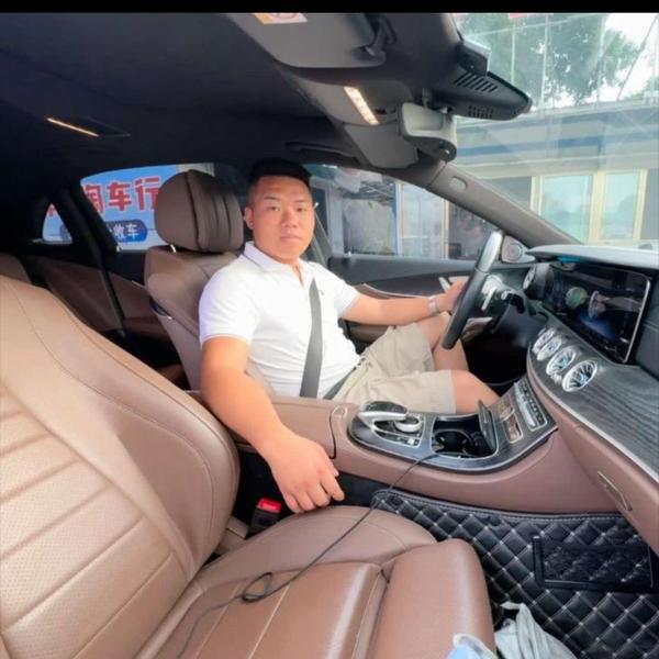 温州吴彡岁二手车头像