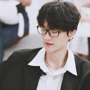 喝西瓜汁的兔叽Yan的个人资料头像