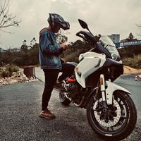 昨天不修车头像