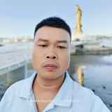 阳光下的雨480头像