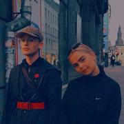 a去过月球的老头的个人资料头像