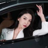 玩车的小雪头像