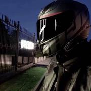 狂野男孩和他的小摩托的个人资料头像