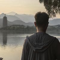 佳奇聊好车头像