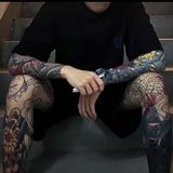 囚徒823头像