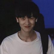 大m的个人资料头像